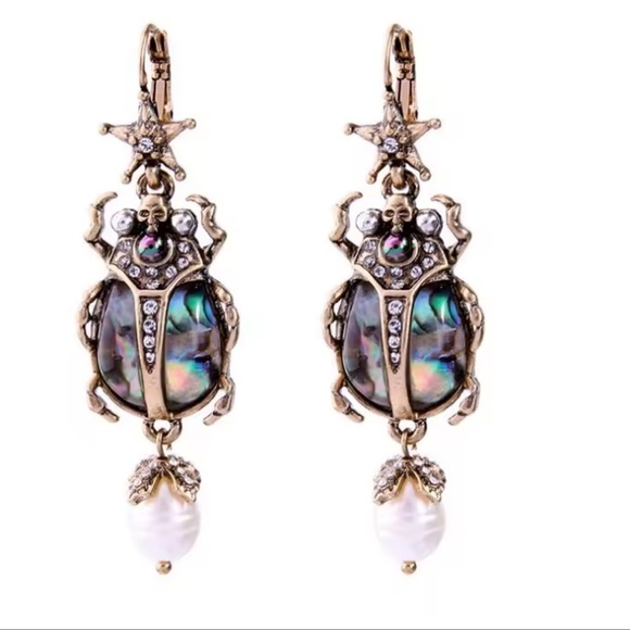 Vintage Pearl Beetle Earrings - Picture 2 of 14